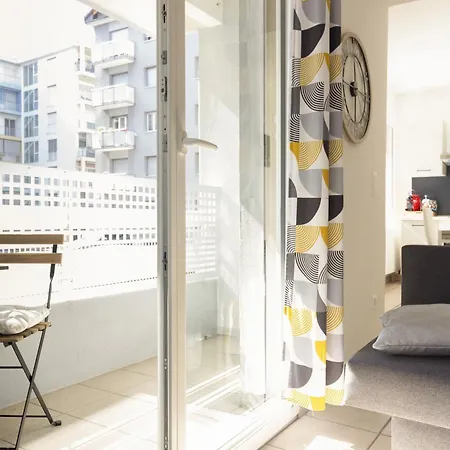 Apartman A Lugano-viganello E Comodo Con Parking Privato *